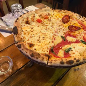 홍대화덕피자 리뷰 사진