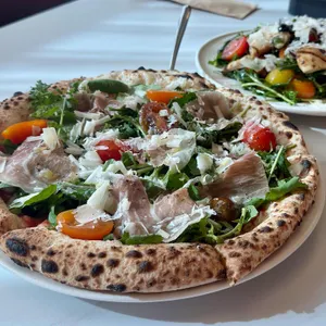 티라토레 사진 1