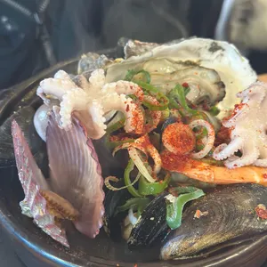 비진도 해물뚝배기 대표 사진