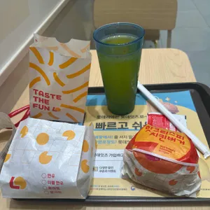 롯데리아 대표 사진