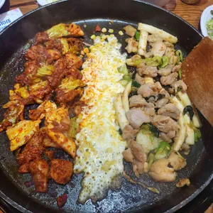 유가네닭갈비 대표 사진
