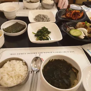 마산게낙찜 해마끼 간장게장 사진