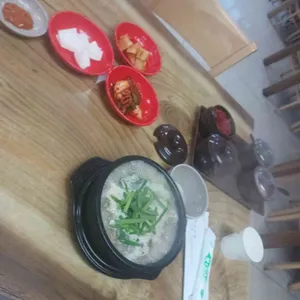 맛또아돌솥밥순대국 사진 1