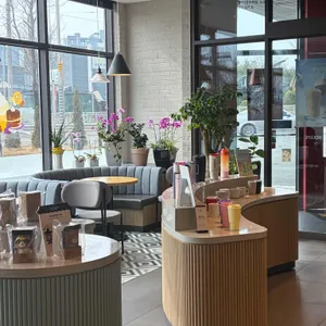 할리스 대표 사진