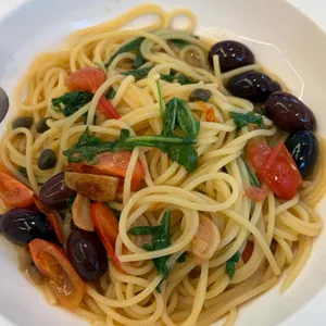 핏쩨리아 아도로 대표 사진