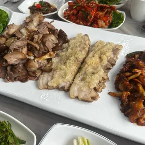 귀한족발보쌈 사진 1