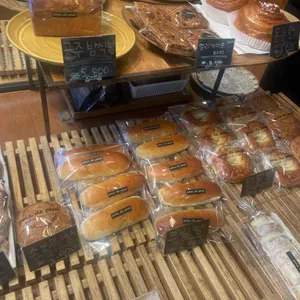 뺑드폴 대표 사진