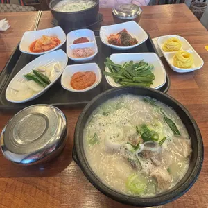 일품돼지국밥 사진