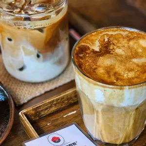 커피볶는여자 대표 사진