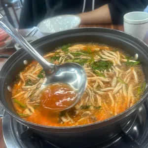 빨간도깨비 샤브샤브 손칼국수 사진