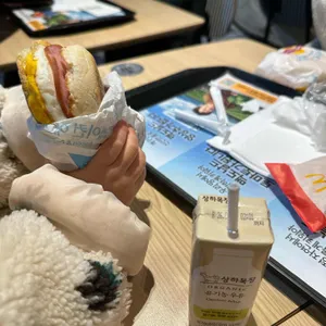 맥도날드 대표 사진