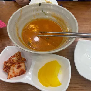 까치네김밥 대표 사진