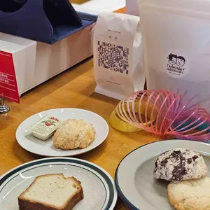 노멀스터프 대표 사진