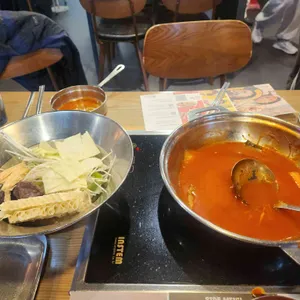 두끼떡볶이 대표 사진