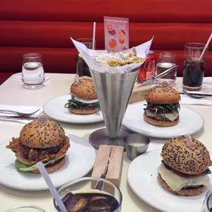 고든램지 버거 사진