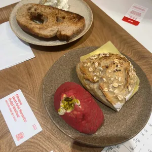 베르크 로스터스 사진