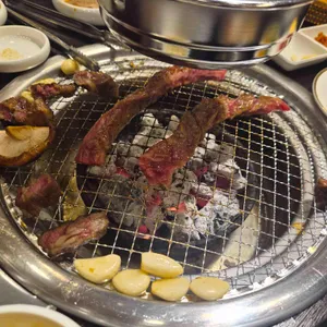 한옥집숯불갈비 대표 사진