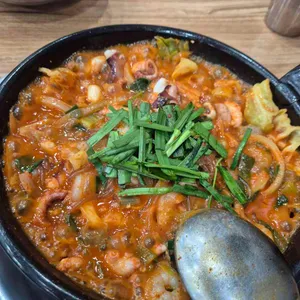 국이네낙지볶음 사진