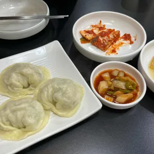 밀양손만두 대표 사진