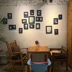 컵테이블 대표 사진