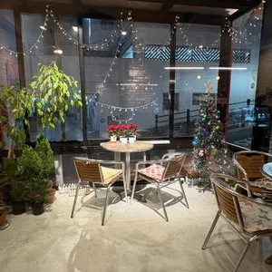 컵테이블 대표 사진