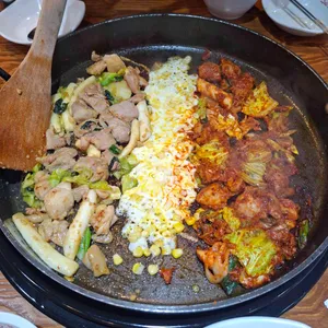 유가네닭갈비 사진 1