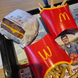 맥도날드 리뷰 사진