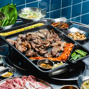 뒷돈거래소 사진