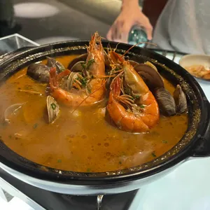 중앙가속기 대표 사진