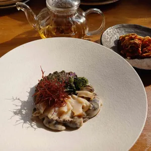 헤르바콜라 & 한식공간 오솔 사진 2