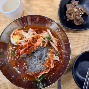 꽉찬함흥냉면앤갈비탕 사진 2