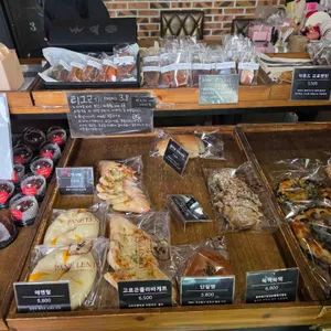 빠네렌토 리뷰 사진