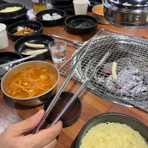 밤새우는닭 대표 사진