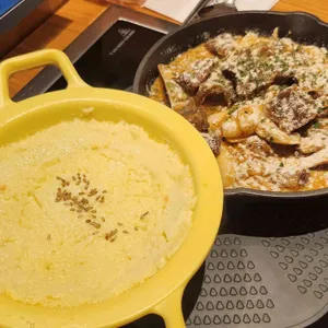 매우매오 파미에스테이션 대표 사진