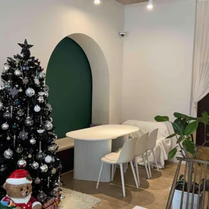 오버차지 대표 사진