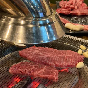 우한판 대표 사진