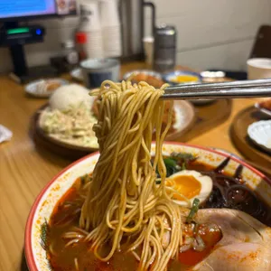 핵밥 대표 사진