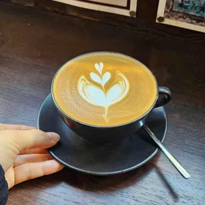 호이폴로이커피로스터스 대표 사진