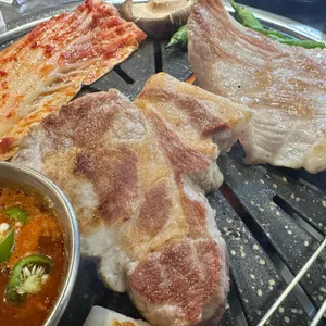 포항소금구이 사진 1
