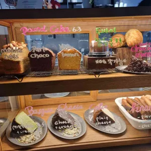 이리데센트 리뷰 사진