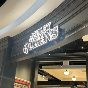 애슐리퀸즈 사진