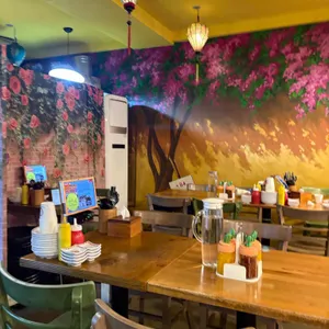 플러스84 대표 사진