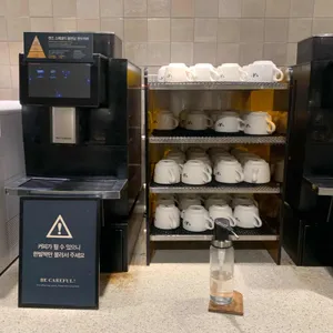 애슐리퀸즈 대표 사진