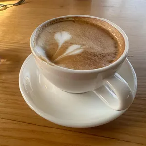 파리의 아침 대표 사진