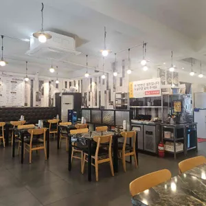 금수돼지국밥 대표 사진