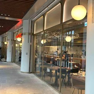 더플레이스 대표 사진