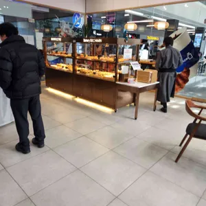 베이커리카페 빛하민 × 드롭탑 리뷰 사진