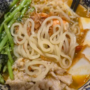 따시지아 대표 사진