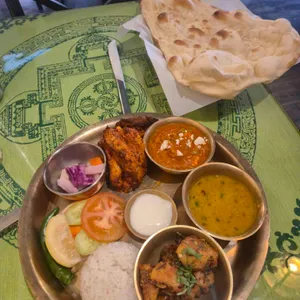 산띠 대표 사진