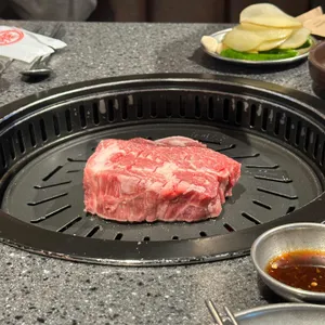 돼지만 대표 사진